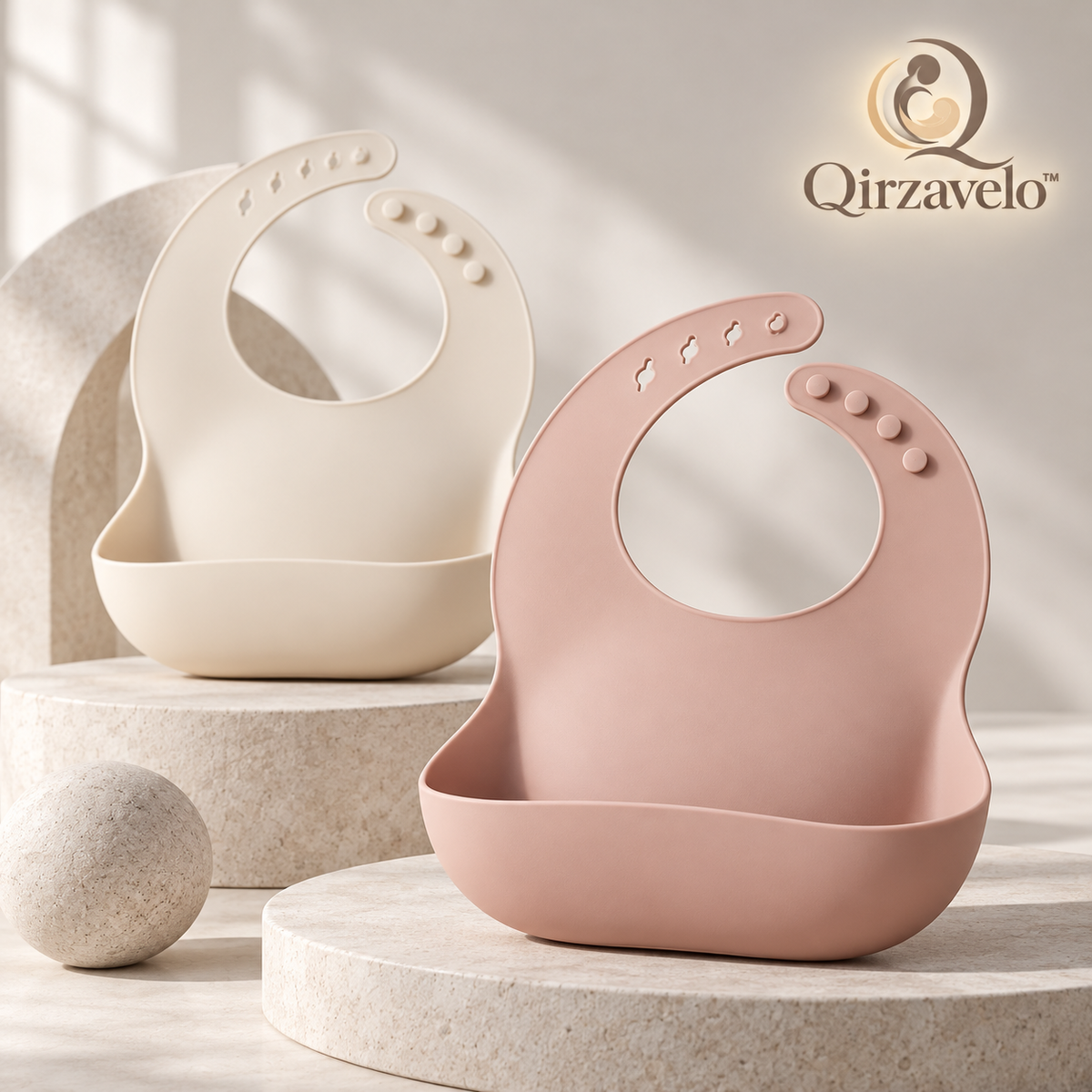 Qirzavelo PetalSoft Silicone Bibs, Set of 2 main view